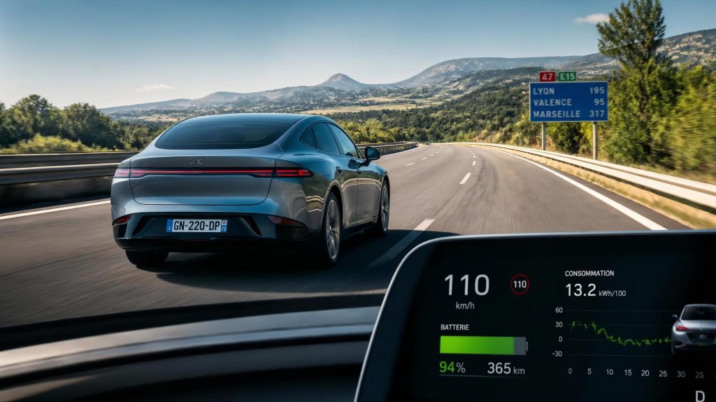 L&rsquo;éco-conduite électrique : comment optimiser son autonomie sur autoroute sans sacrifier son trajet ?