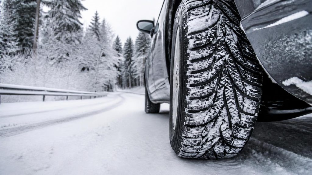 Changement de pneus hiver : le seuil de température recommandé pour votre sécurité.