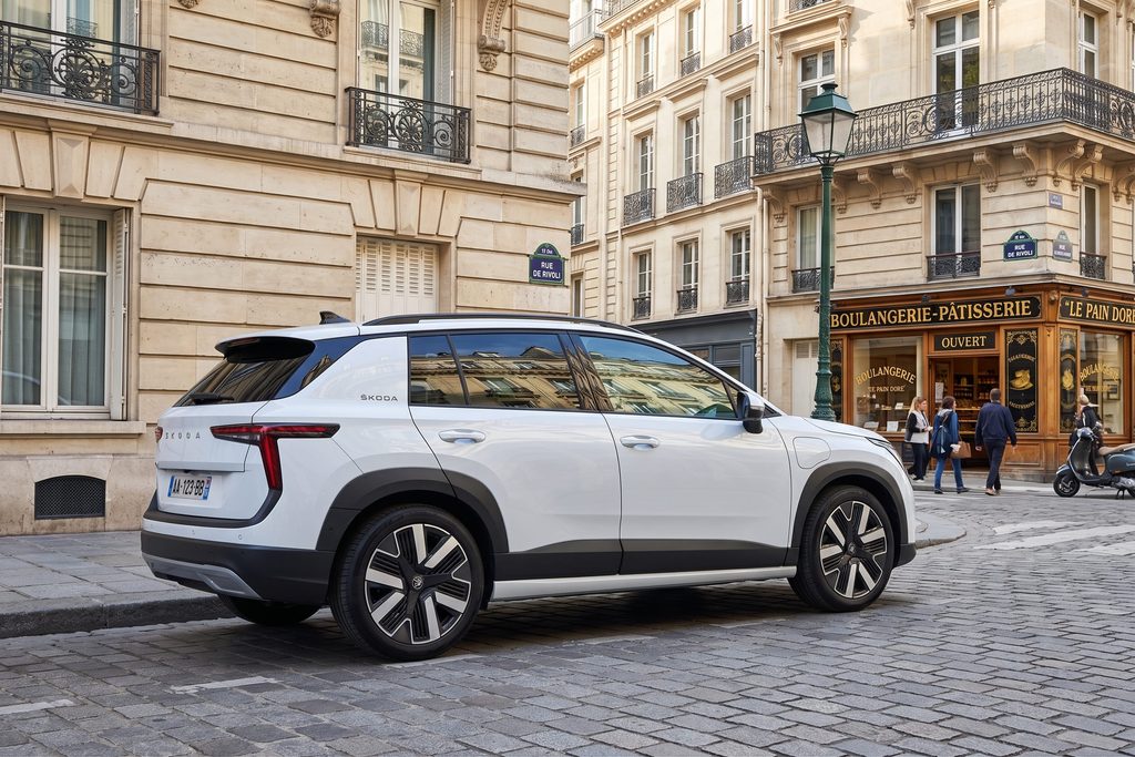 Skoda Epiq (2026) : le SUV électrique urbain qui veut balayer la concurrence 1 Skoda Epiq (2026) : le SUV électrique urbain qui veut balayer la concurrence